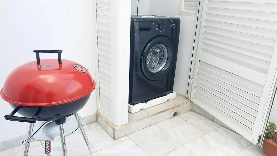 Studio Richement Meuble A Jardin L'Aouina Apartment El Aouina